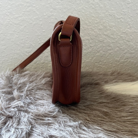 Vintage Coach 9031 in British Tan - Picture 5 of 11